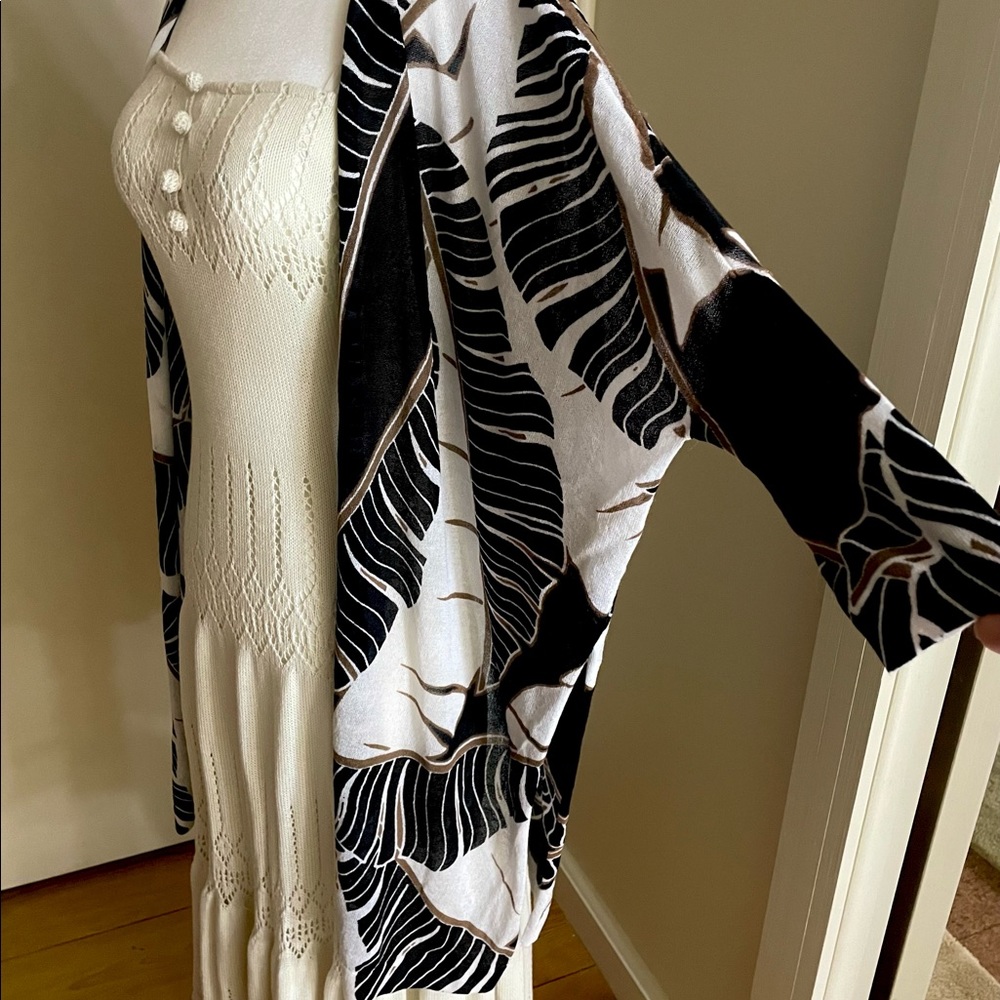 Beautiful Chico’s duster cardigan, tropical palm print, summer, NWOT, Petite 0.